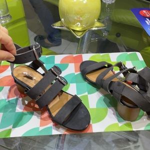 New Qupid gray sandal